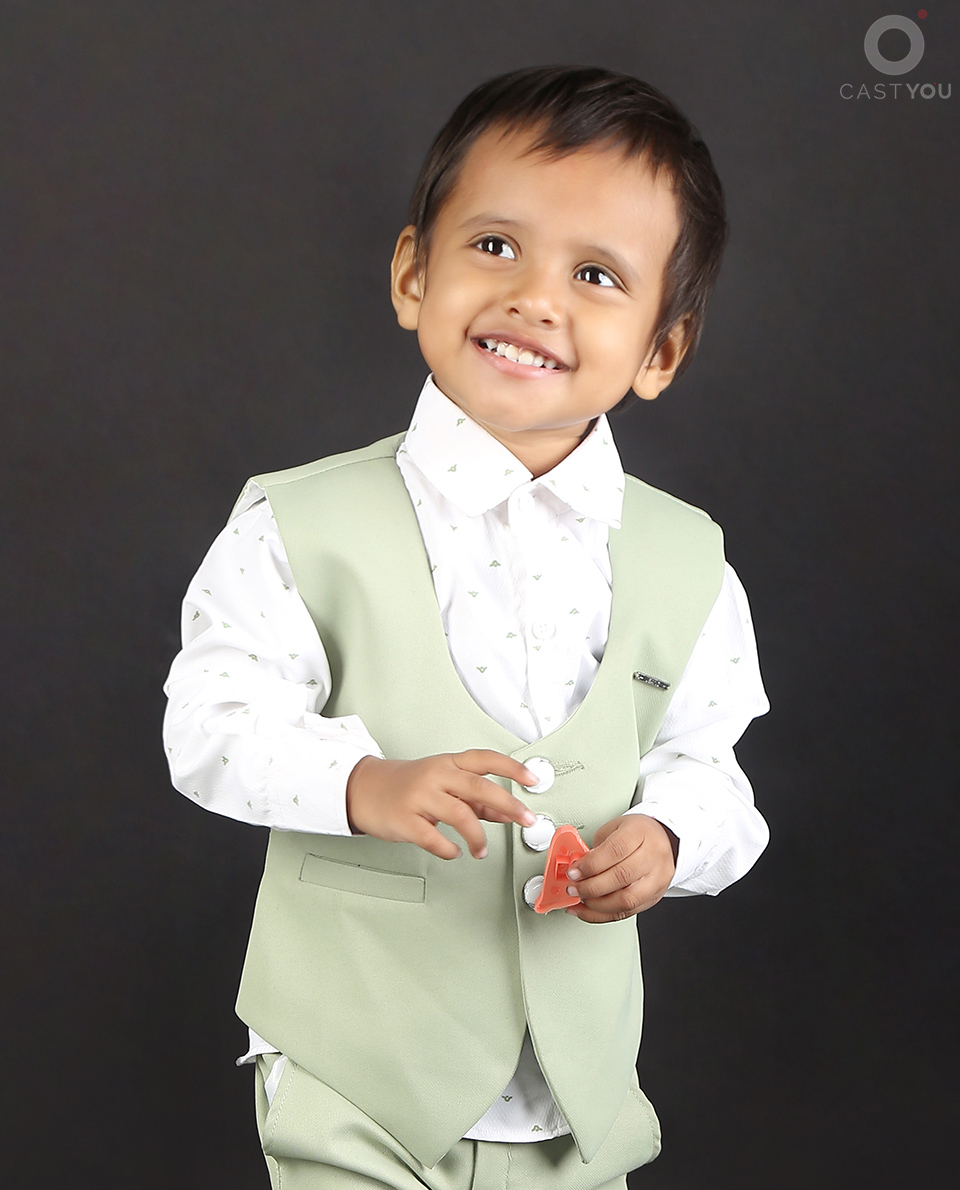 Zeeshaan - CastYou